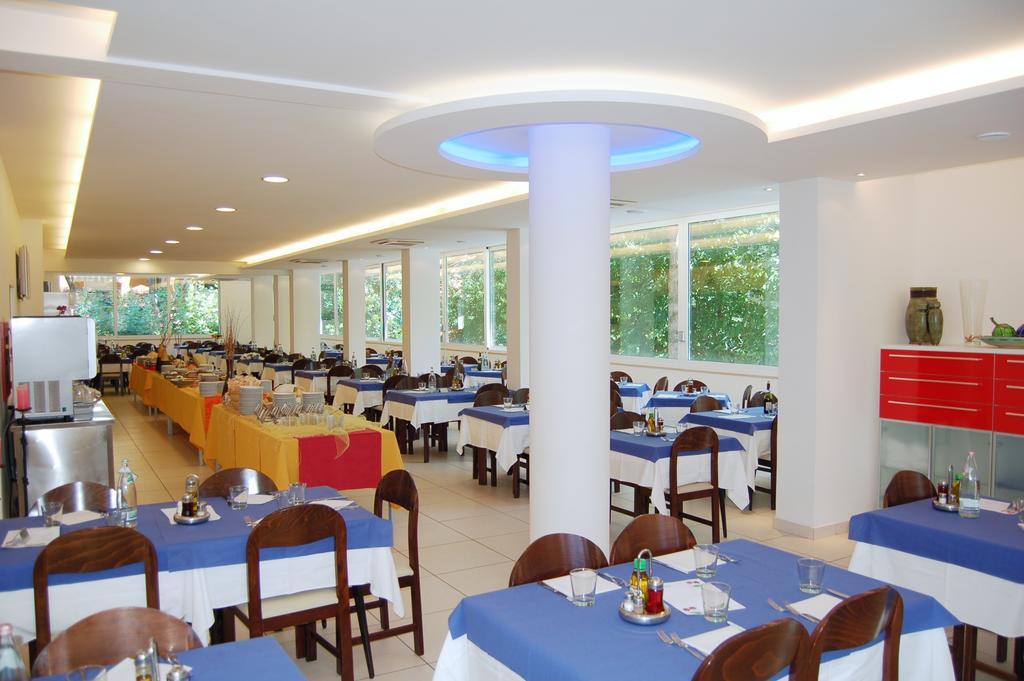 Hotel Matteo Cervia Dış mekan fotoğraf